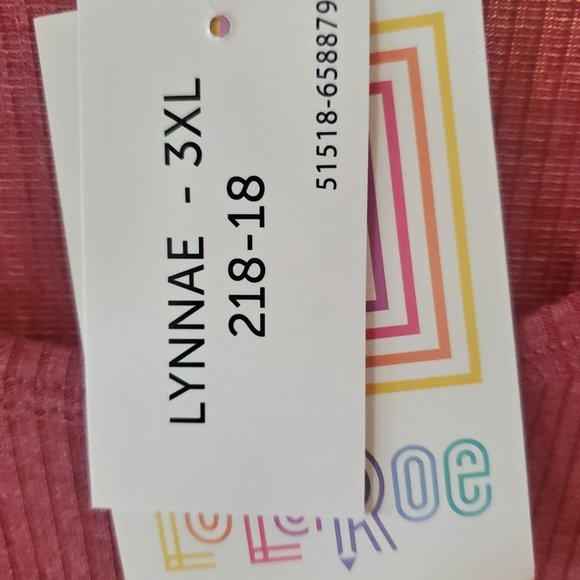 Lularoe Lynnae 3XL NWT - Picture 2 of 3